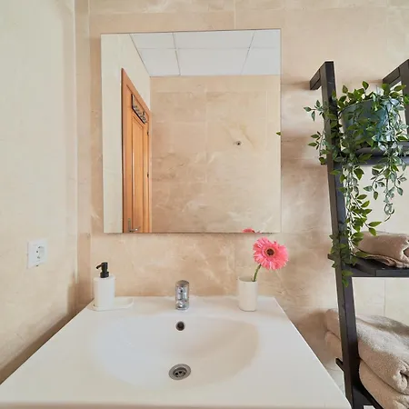 Apartamento En El Centro, Tranquilo Y Luminoso Málaga